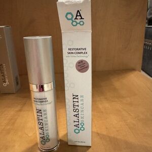 Alastin Restorative Skin Complex - Silver